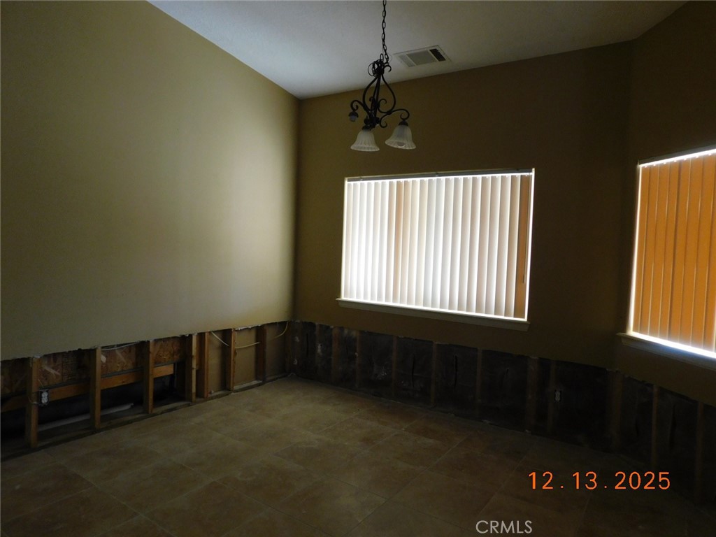 1861 Calaveras Road Pinon Hills, CA 92372 - Photo 12 of 18