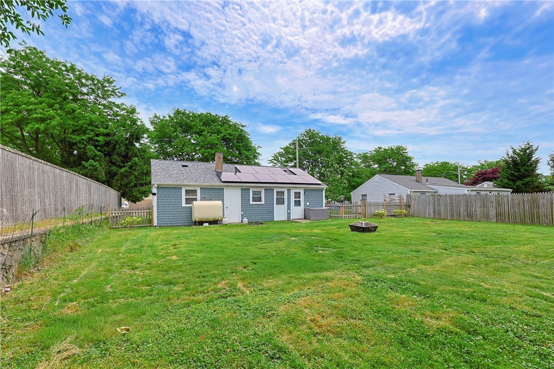 29 Rosedale Drive Bristol, RI 02809 - Photo 27 of 34
