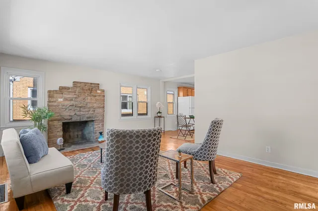 $167,900 | 2308 South Walnut Street, Springfield, IL 62704