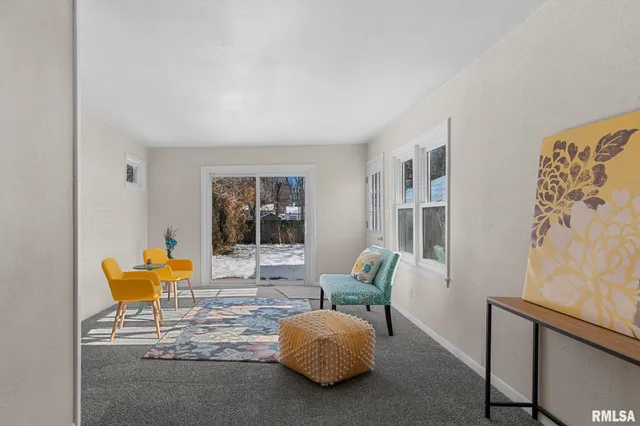 $167,900 | 2308 South Walnut Street, Springfield, IL 62704