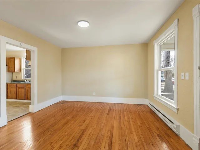 $92,500 | 1004 15th Street, Rockford, IL 61104