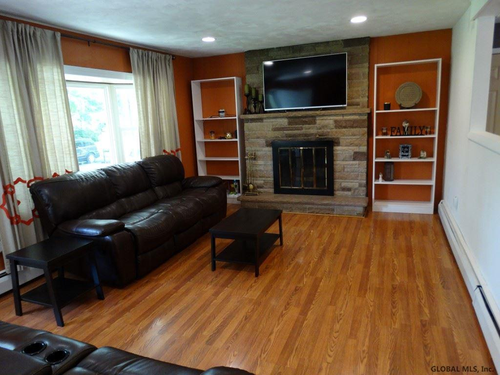 332 Starr Road Coeymans, NY 12143 - Photo 4 of 25 Photo 4