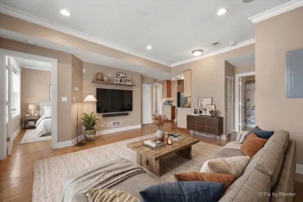$2,390 | 6146 North Ravenswood Avenue, Unit 2, Chicago, IL 60660
