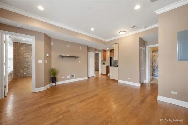 $2,390 | 6146 North Ravenswood Avenue, Unit 2, Chicago, IL 60660