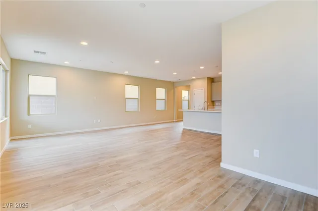 $2,750 | 11840 Pelican Butte Avenue, Las Vegas, NV 89138