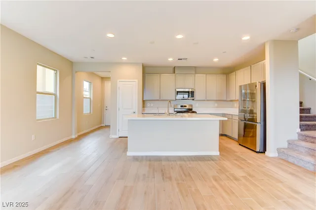 $2,750 | 11840 Pelican Butte Avenue, Las Vegas, NV 89138