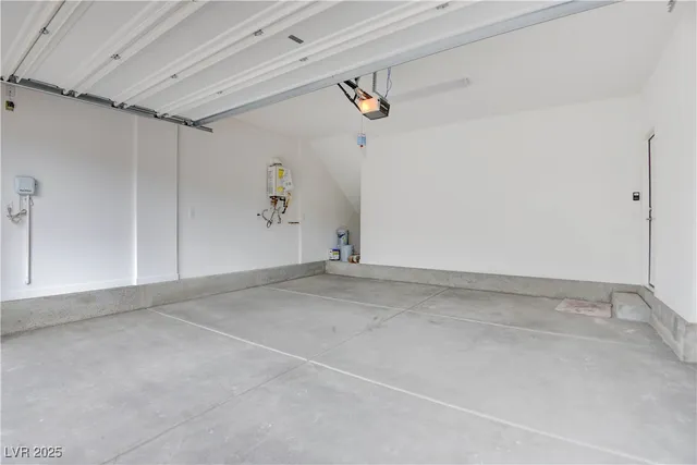 $2,750 | 11840 Pelican Butte Avenue, Las Vegas, NV 89138