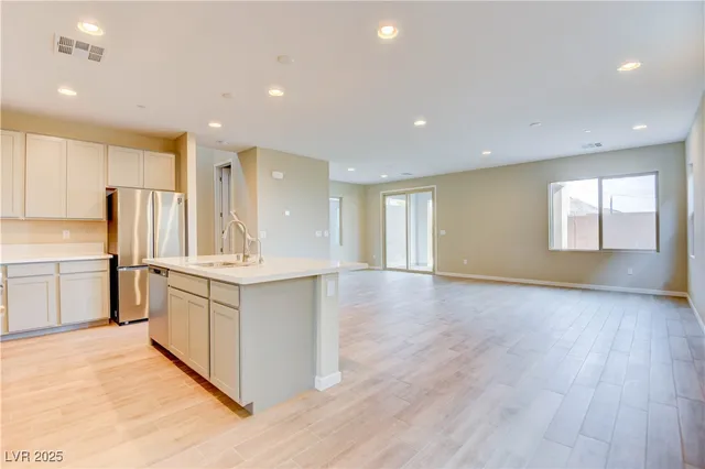 $2,750 | 11840 Pelican Butte Avenue, Las Vegas, NV 89138