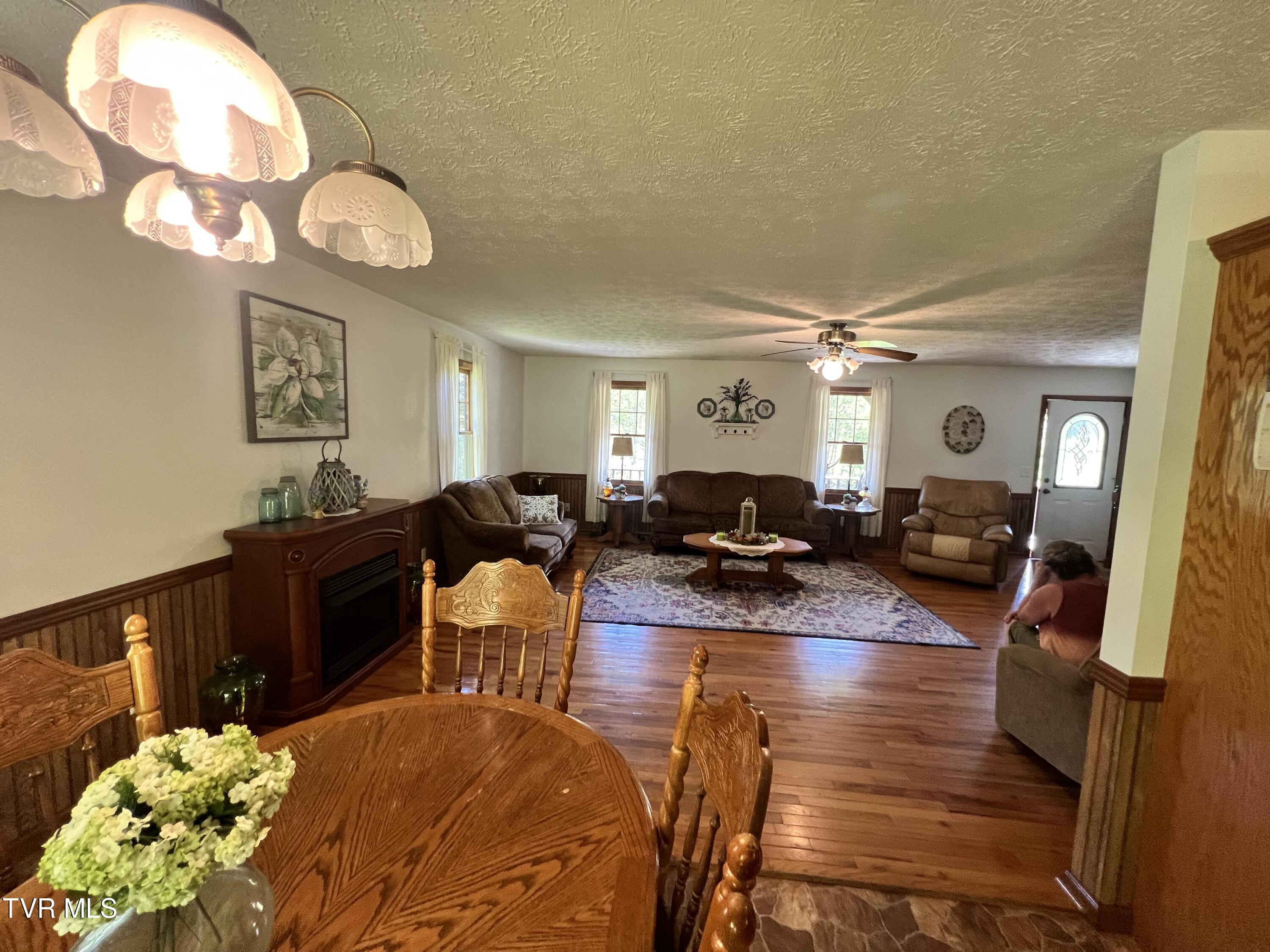 312 Simerly Creek Road Hampton, TN 37658 - Photo 20 of 49 IMG_9607
