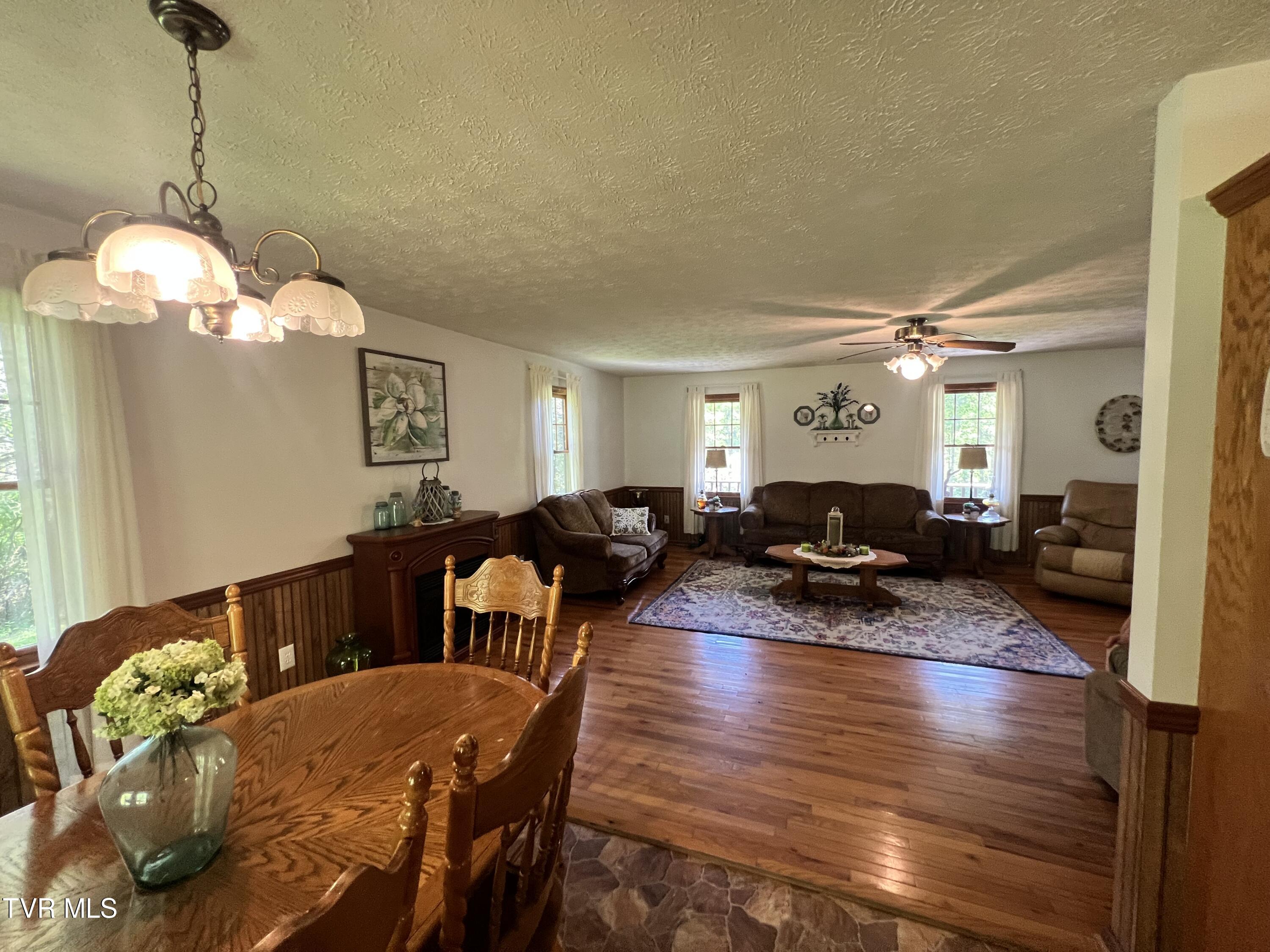 312 Simerly Creek Road Hampton, TN 37658 - Photo 21 of 49 IMG_9608