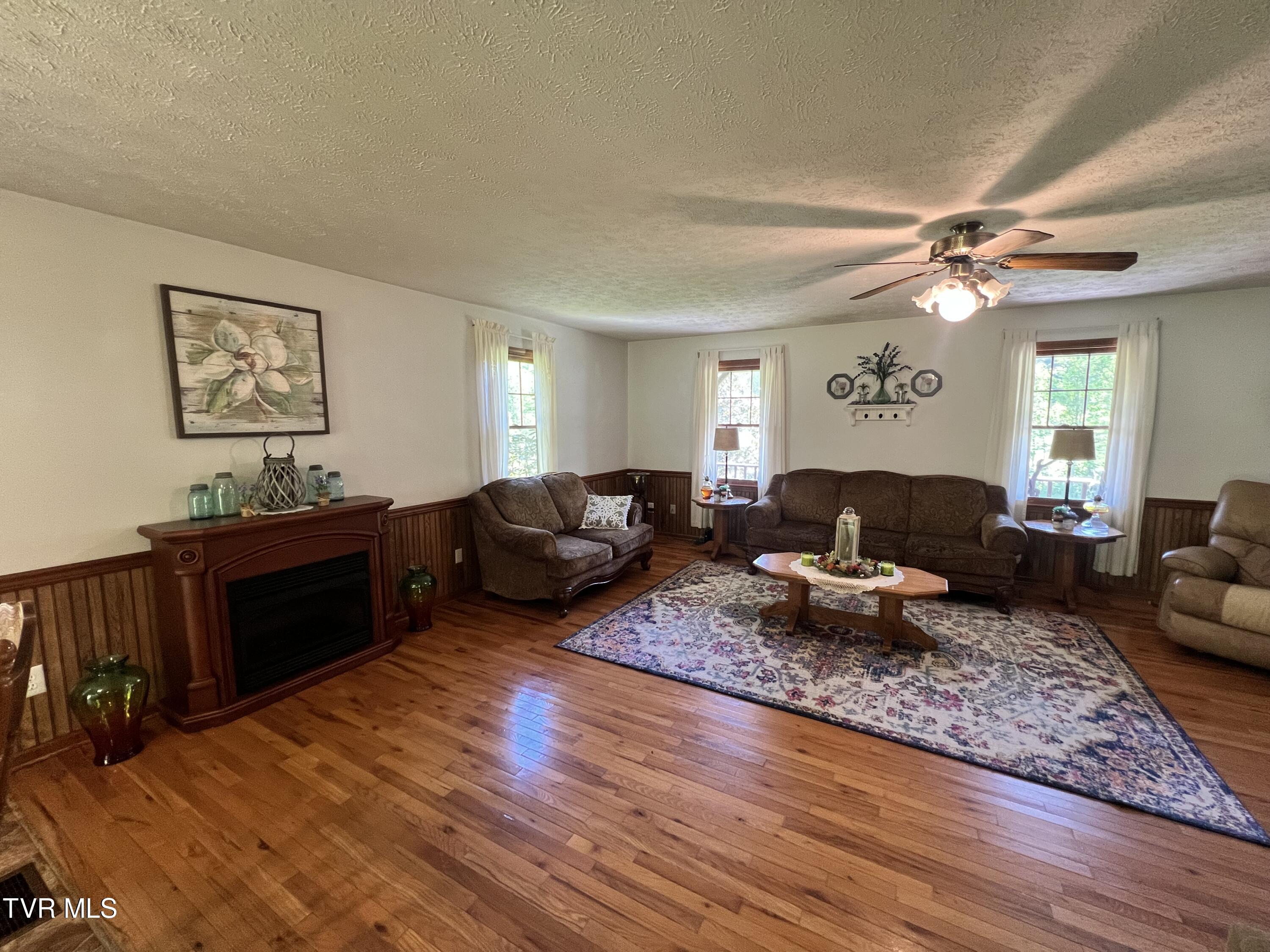 312 Simerly Creek Road Hampton, TN 37658 - Photo 22 of 49 IMG_9609