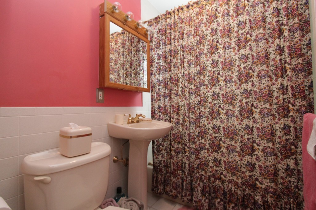 23 Acacia Road Boston, MA 02132 - Photo 10 of 15 Gallery Image 10