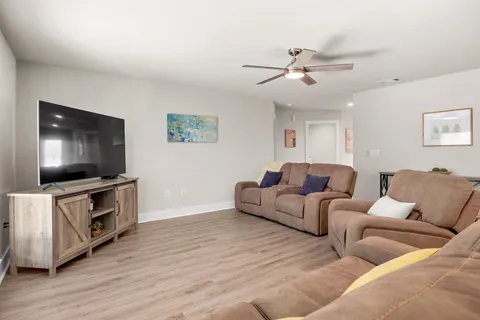 $394,999 | 20102 Lee Lane, Lago Vista, TX 78645