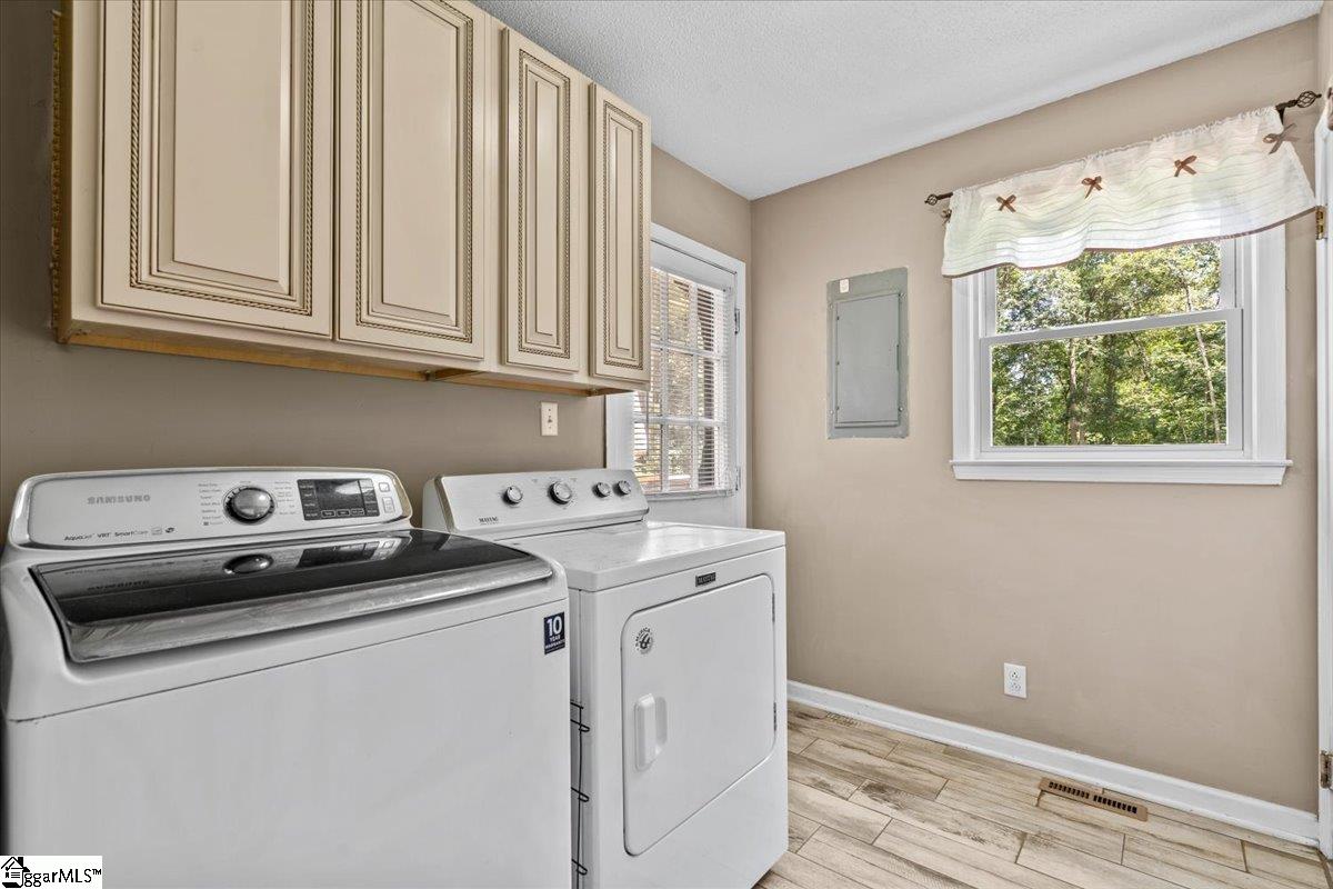 520 Tracy Trail Greer, SC 29651 - Photo 11 of 29