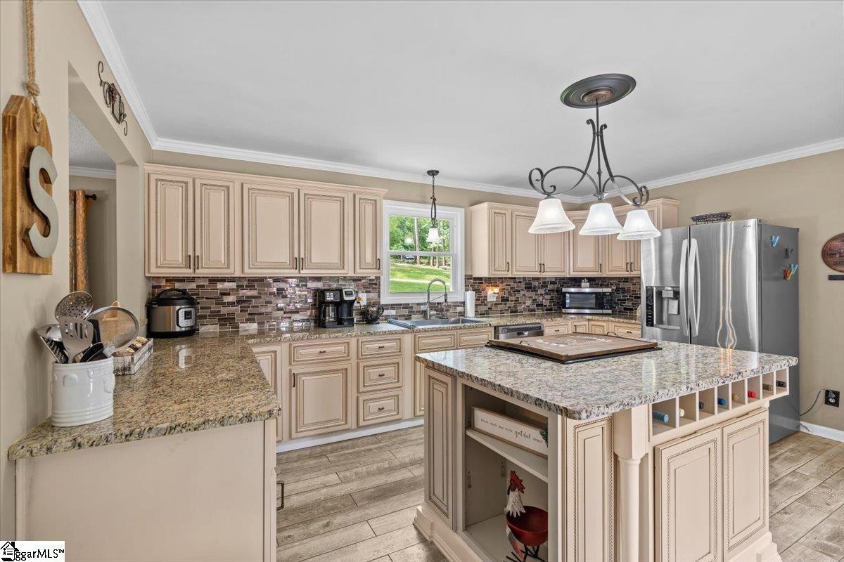 520 Tracy Trail Greer, SC 29651 - Photo 12 of 29