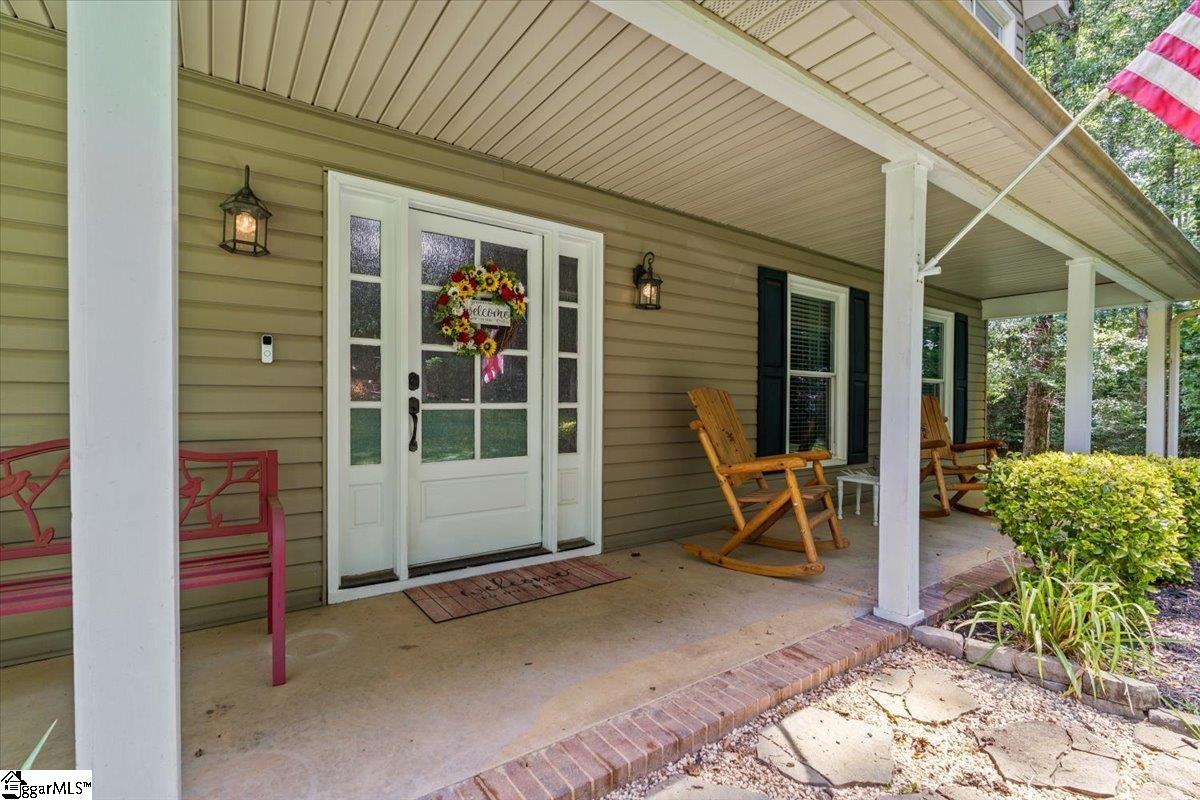 520 Tracy Trail Greer, SC 29651 - Photo 4 of 29