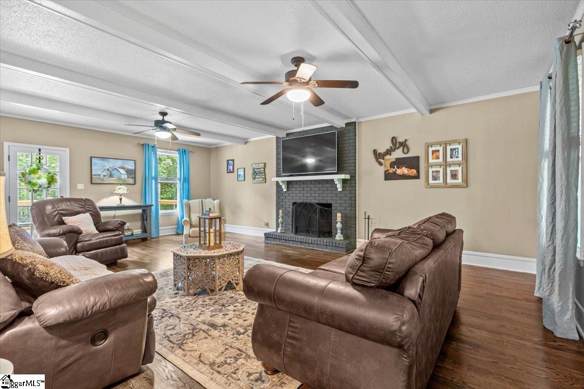 520 Tracy Trail Greer, SC 29651 - Photo 6 of 29