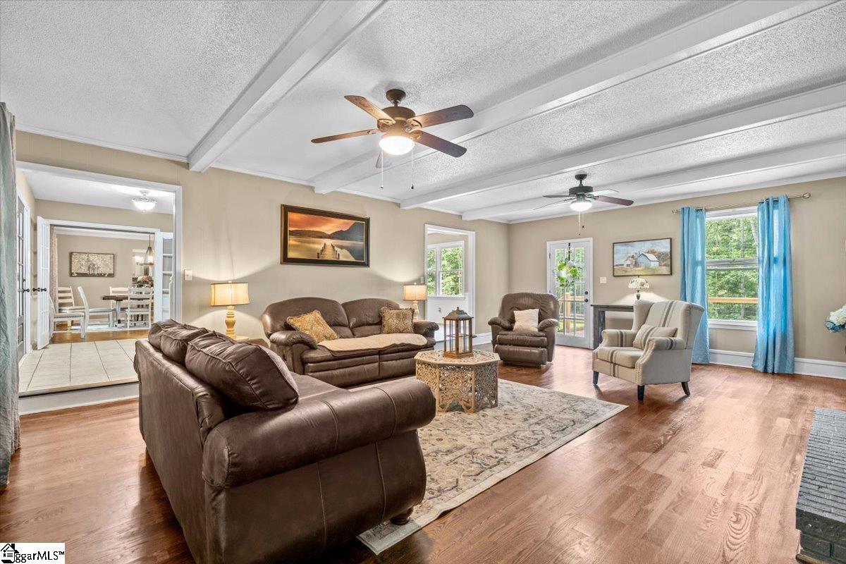 520 Tracy Trail Greer, SC 29651 - Photo 7 of 29