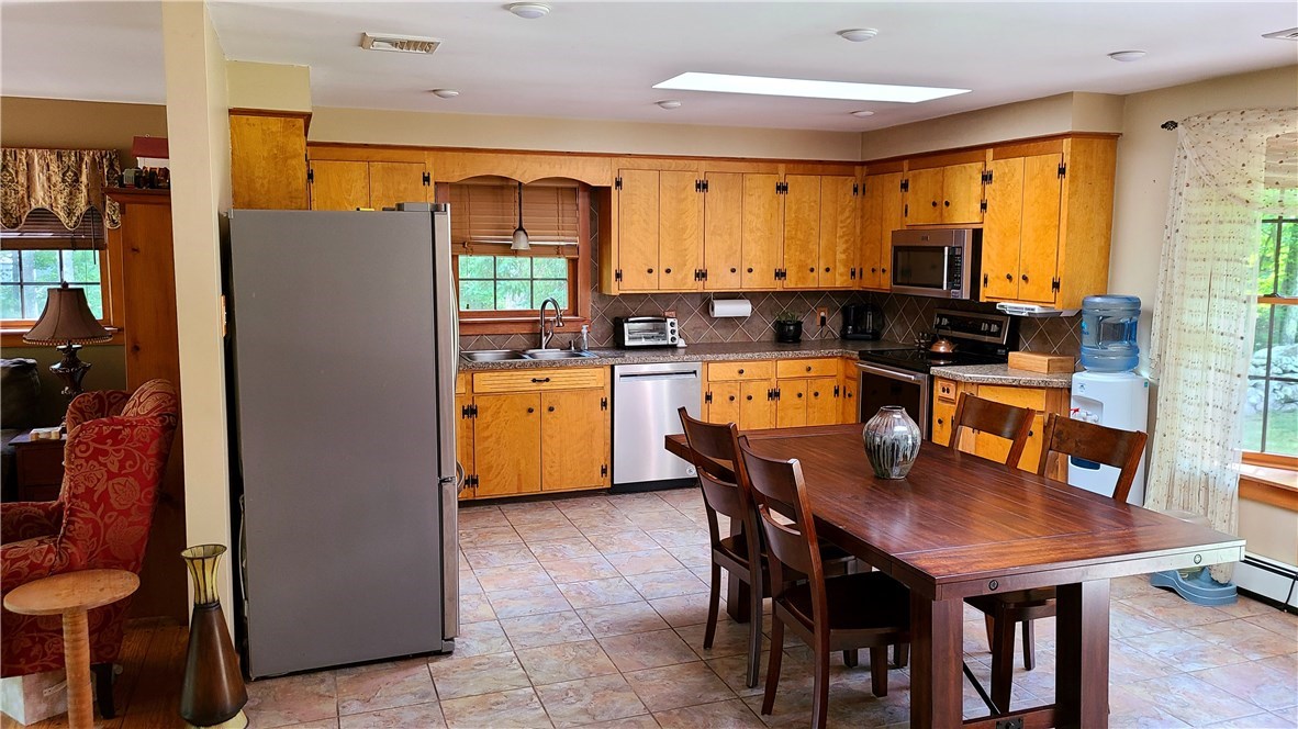 74 Mt Hygeia Road Foster, RI 02825 - Photo 5 of 33