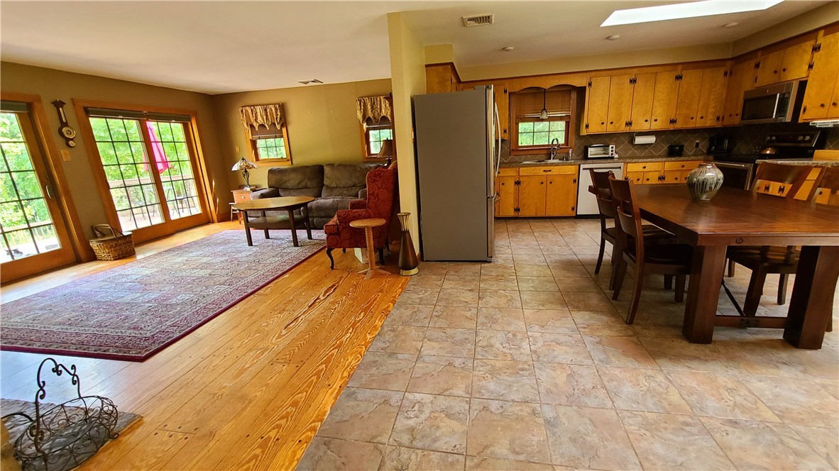 74 Mt Hygeia Road Foster, RI 02825 - Photo 8 of 33