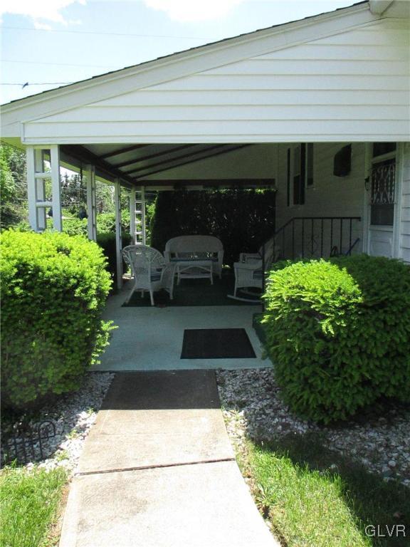 2924 Cornwall Road Bethlehem, PA 18017 - Photo 7 of 27 Gallery Image 7
