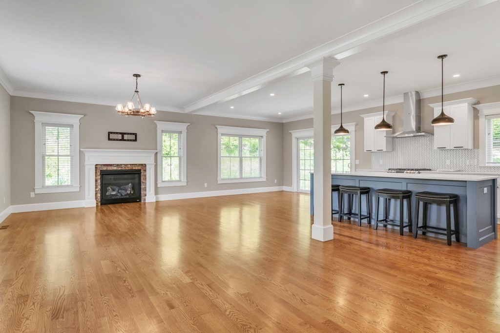 273 Scantic Road Hampden, MA 01036 - Photo 7 of 40