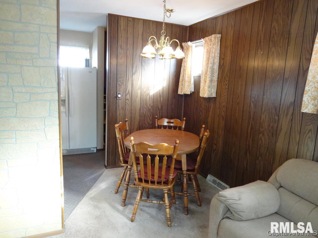 2341 Cincinnati Avenue Springfield, IL 62702 - Photo 11 of 20 Gallery Image 11