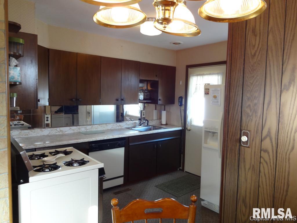 2341 Cincinnati Avenue Springfield, IL 62702 - Photo 12 of 20 Gallery Image 12
