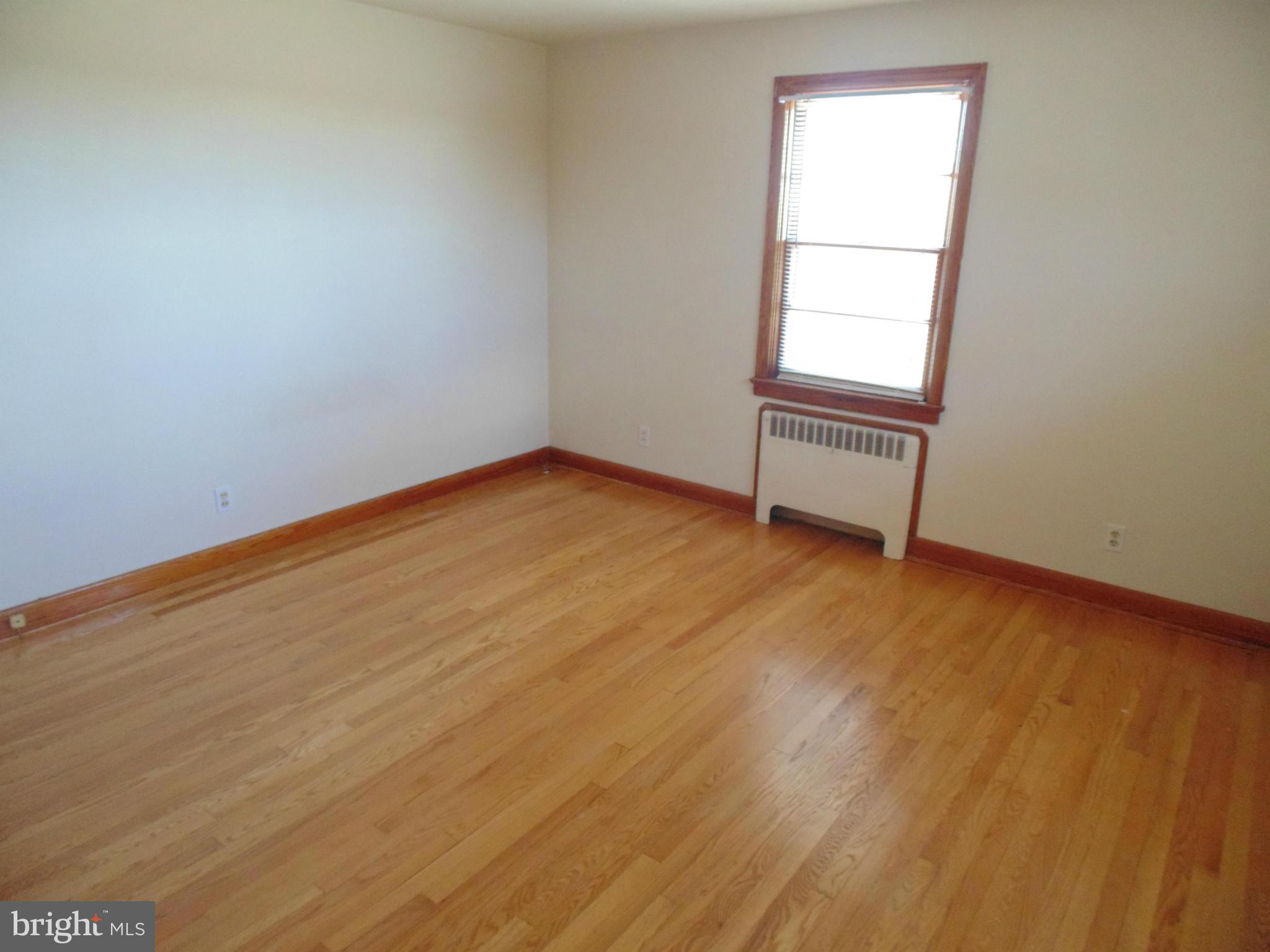 14820 Fairview Road Clear Spring, MD 21722 - Photo 14 of 30 Bedroom (Master)
