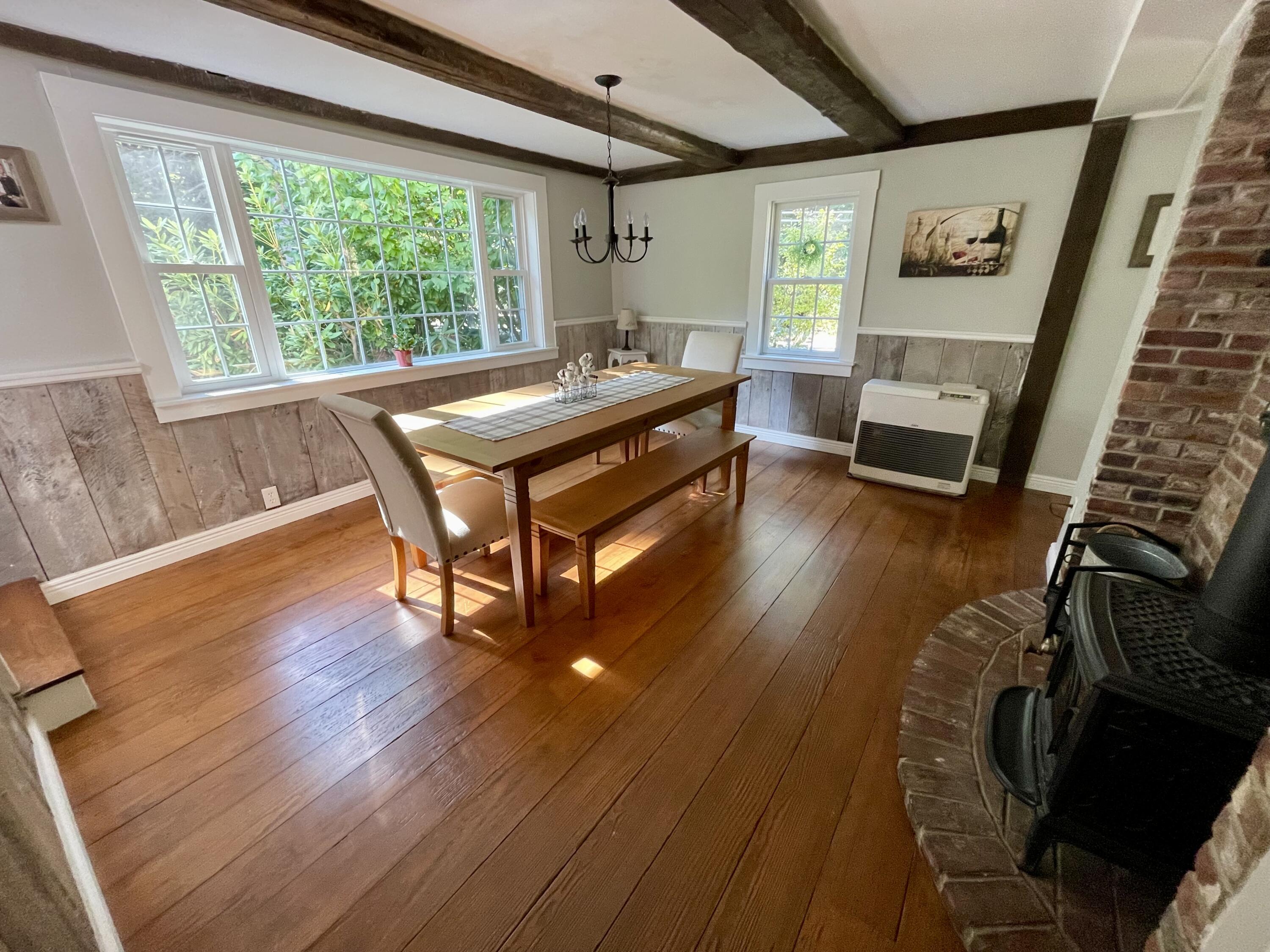 181 Whites Bridge Road Standish, ME 04084 - Photo 11 of 28 dining room