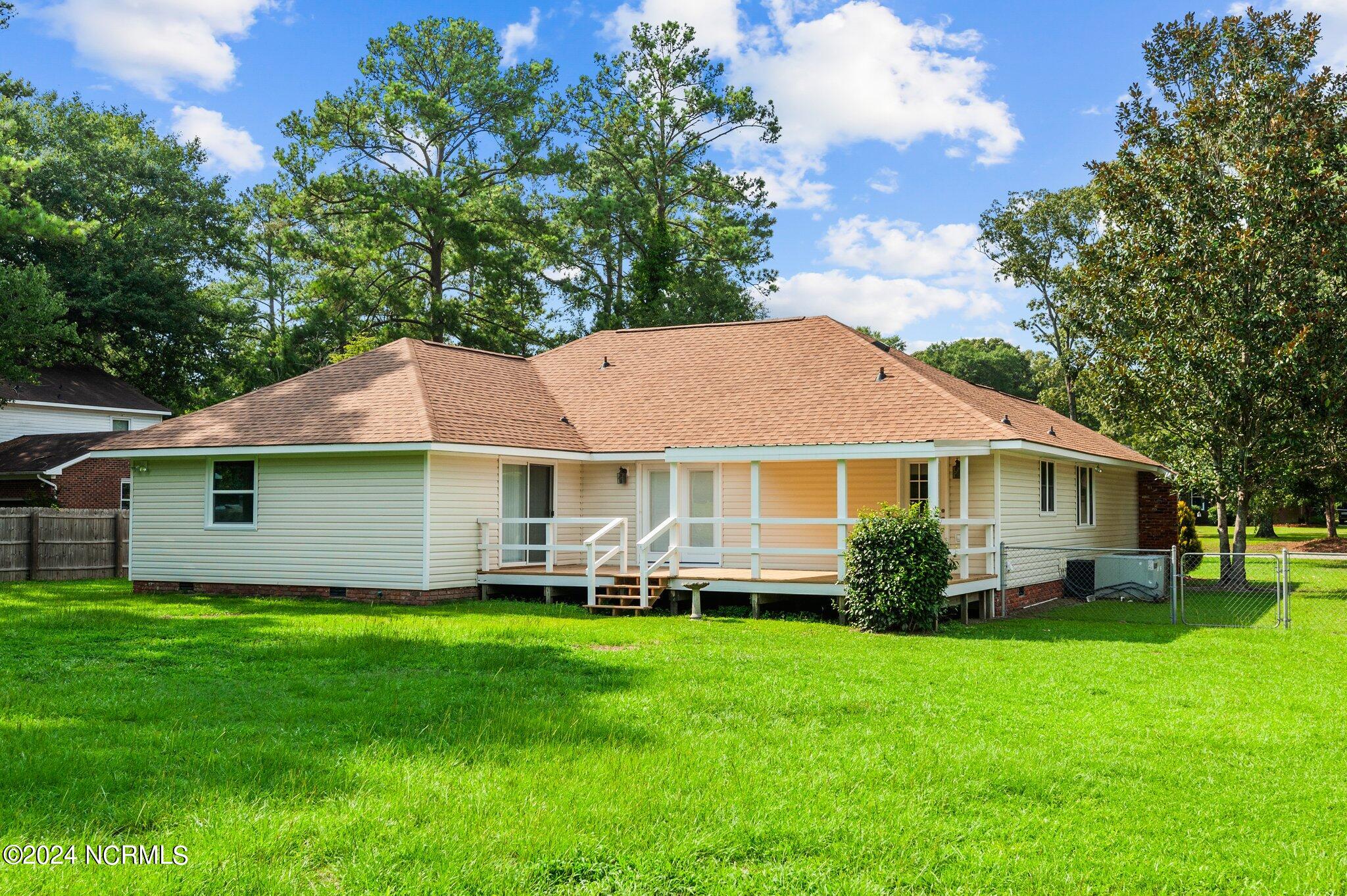 405 Rockledge Road New Bern, NC 28562 - Photo 30 of 35 405 Rockledge Rd, New Bern NC 28562