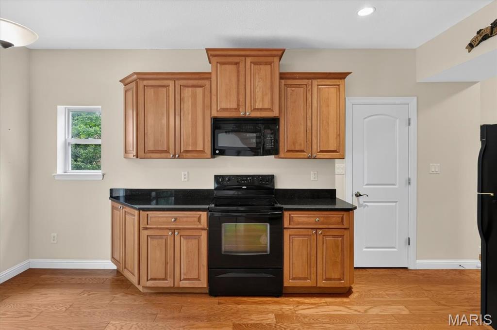 1549 Paradise Valley Drive High Ridge, MO 63049 - Photo 8 of 37