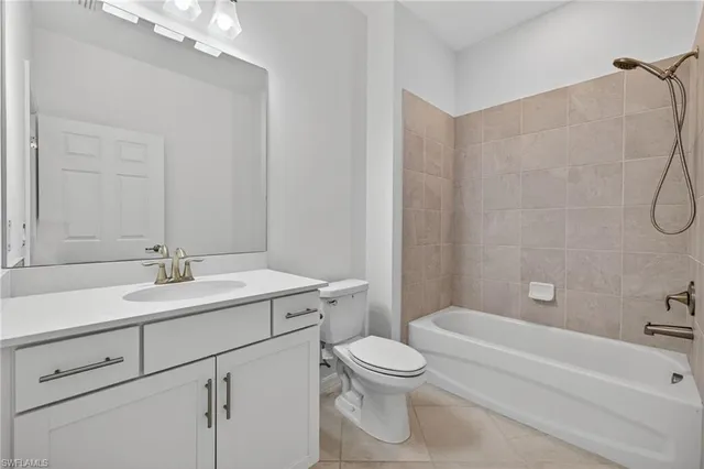 $449,900 | 12041 Santaluz Drive, Unit 202, Fort Myers, FL 33913