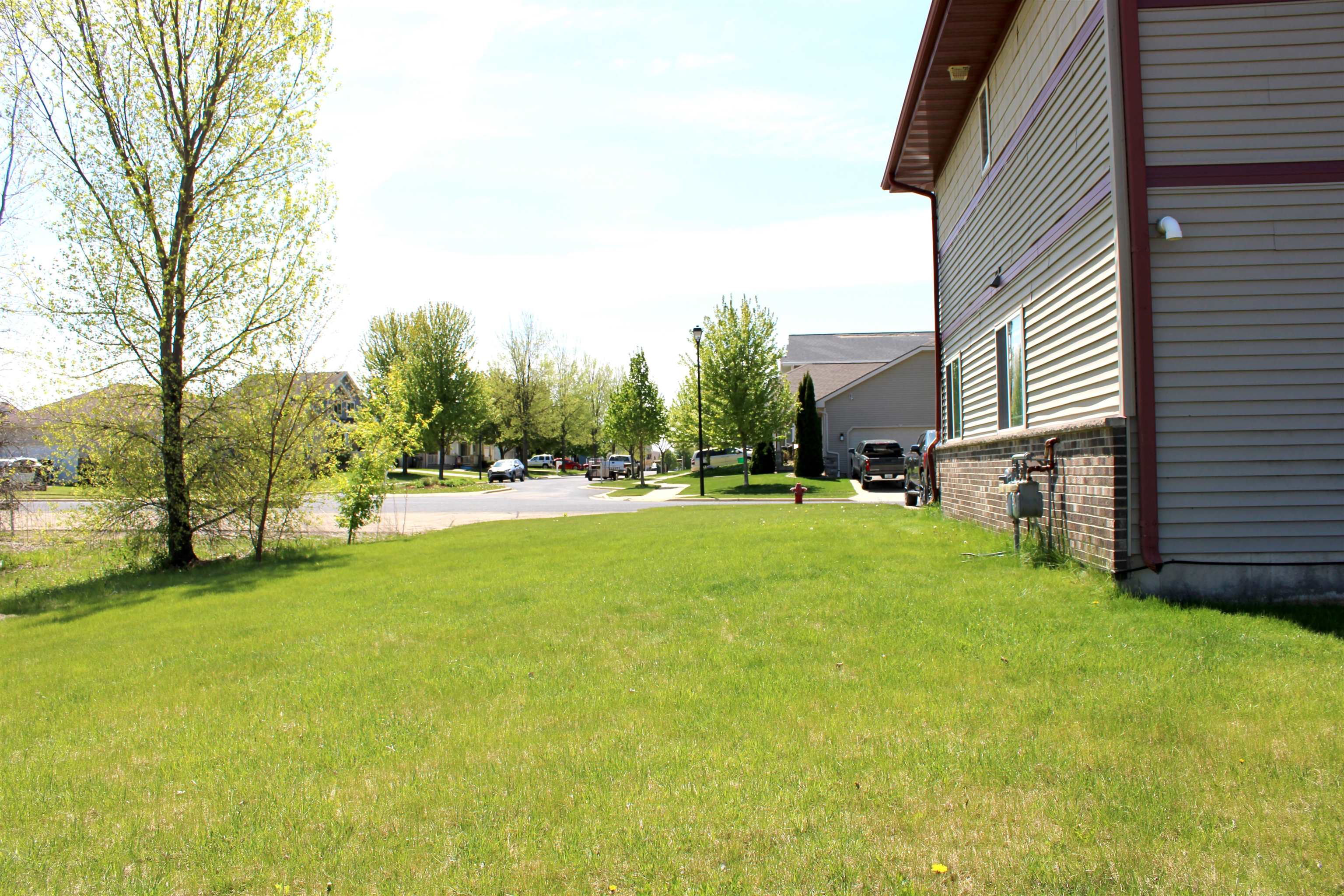 2750 Hazelnut Trail Sun Prairie, WI 53590 - Photo 6 of 24