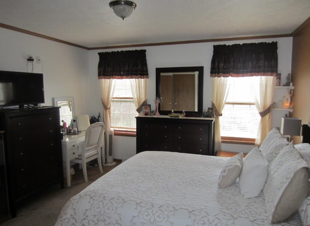 663 Center Road Plum, PA 15239 - Photo 12 of 25 Gallery Image 12
