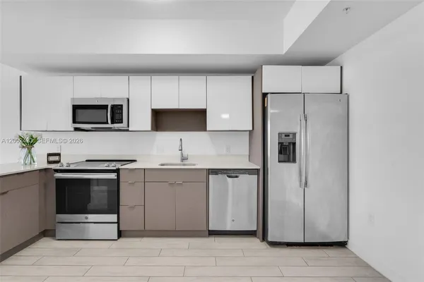 $2,500 | 321 Northeast 26th Street, Unit 605, Miami, FL 33137