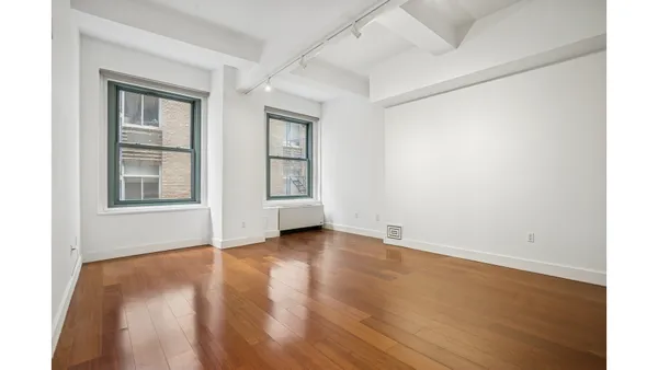 $739,995 | 80 John Street, Unit 10E | Financial District