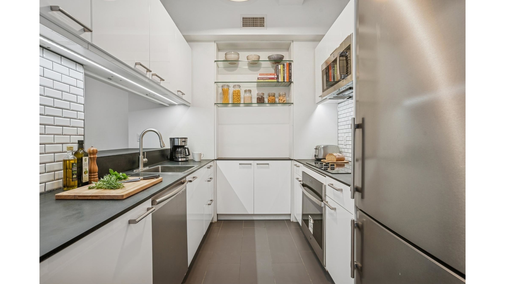 80 John Street, Unit 10E Manhattan, NY 10038 - Photo 3 of 10