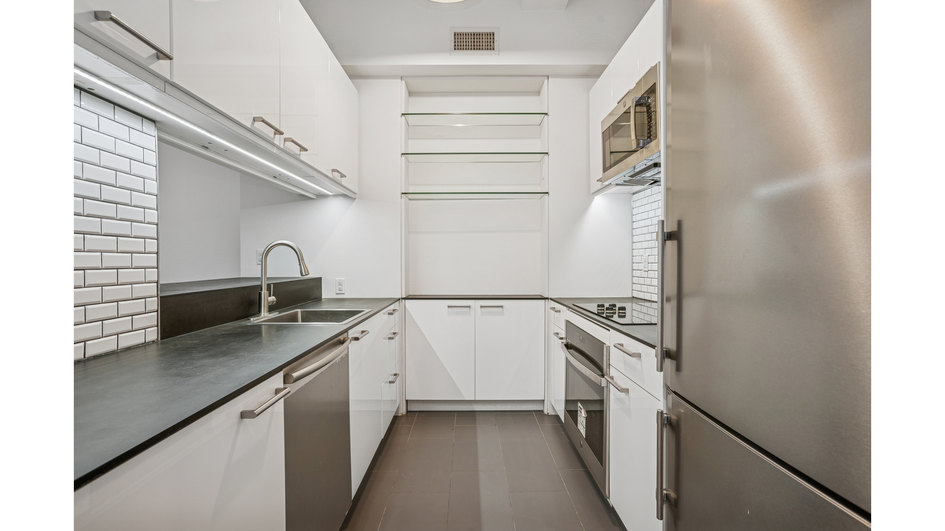 80 John Street, Unit 10E Manhattan, NY 10038 - Photo 4 of 10