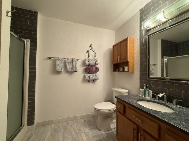 N43-w32877 Rasmus Road, Unit 7H Nashotah, WI 53058 - Photo 20 of 38 Second Bath