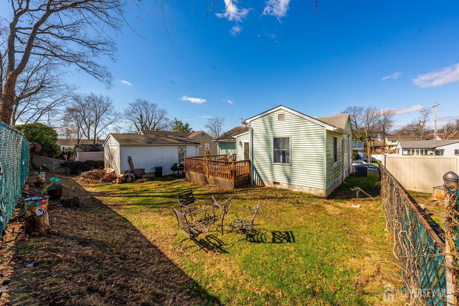 162 Rutherford Avenue Woodbridge, NJ 07095 - Photo 12 of 18