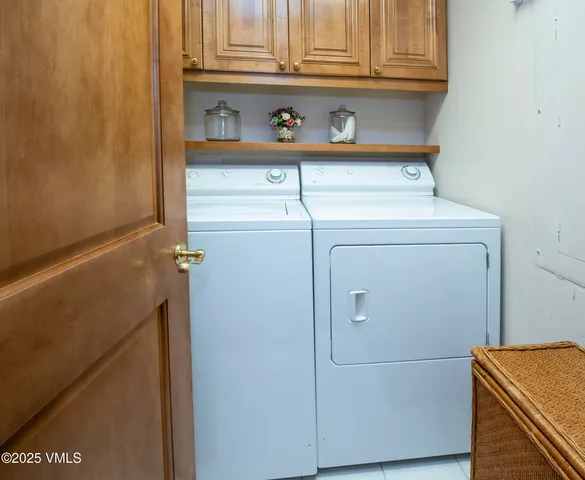 $17,200,000 | 458 Vail Valley Drive, Unit R6, Vail, CO 81657