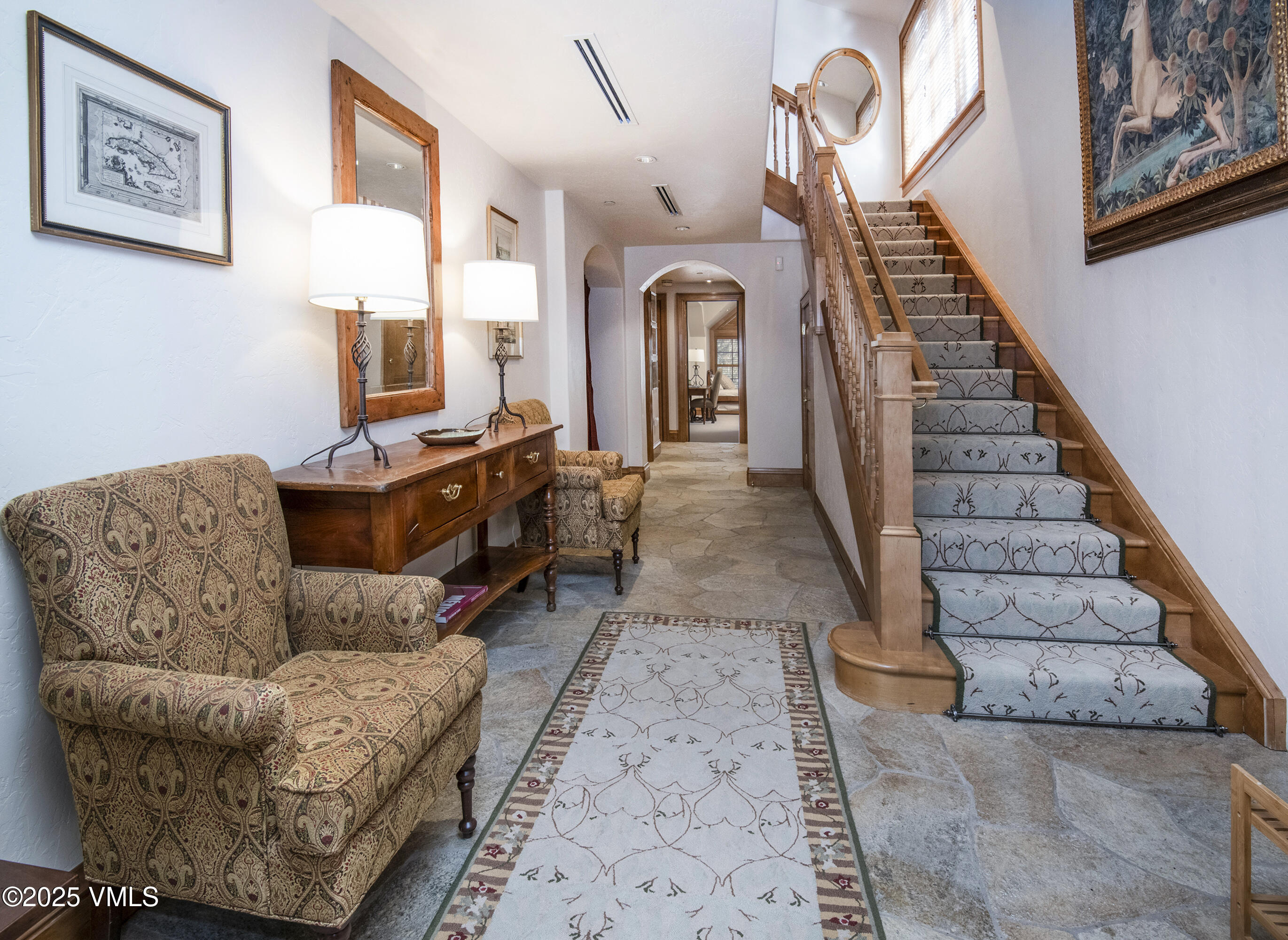 458 Vail Valley Drive, Unit R6 Vail, CO 81657 - Photo 4 of 47 Entrance