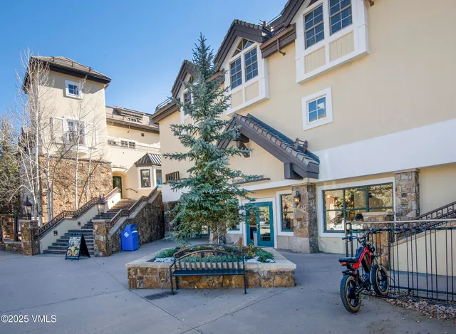 $17,200,000 | 458 Vail Valley Drive, Unit R6, Vail, CO 81657