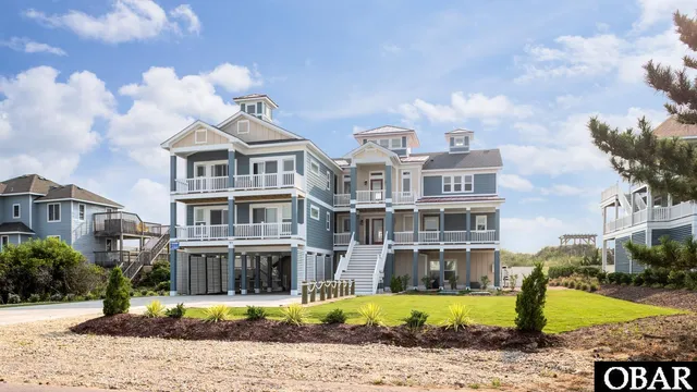 $6,149,000 | 909 Lighthouse Drive, Unit 8, Corolla, NC 27927