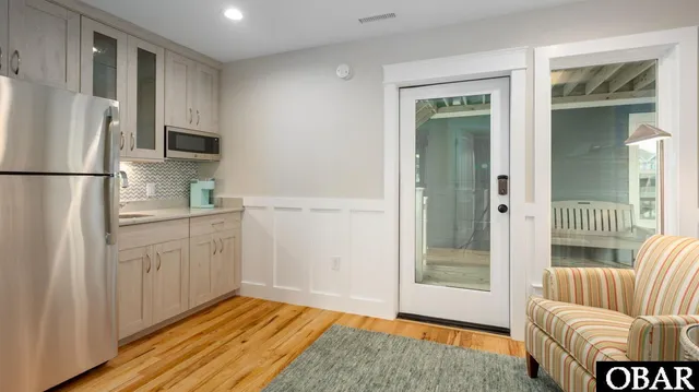 $6,149,000 | 909 Lighthouse Drive, Unit 8, Corolla, NC 27927