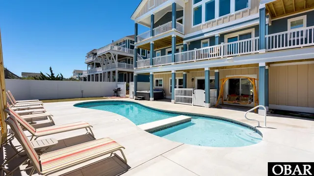 $6,149,000 | 909 Lighthouse Drive, Unit 8, Corolla, NC 27927
