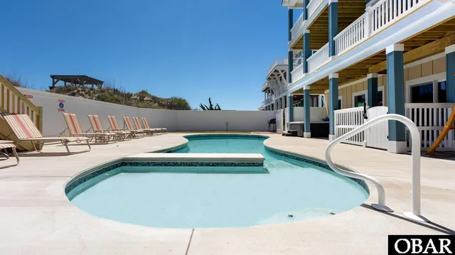 $6,149,000 | 909 Lighthouse Drive, Unit 8, Corolla, NC 27927