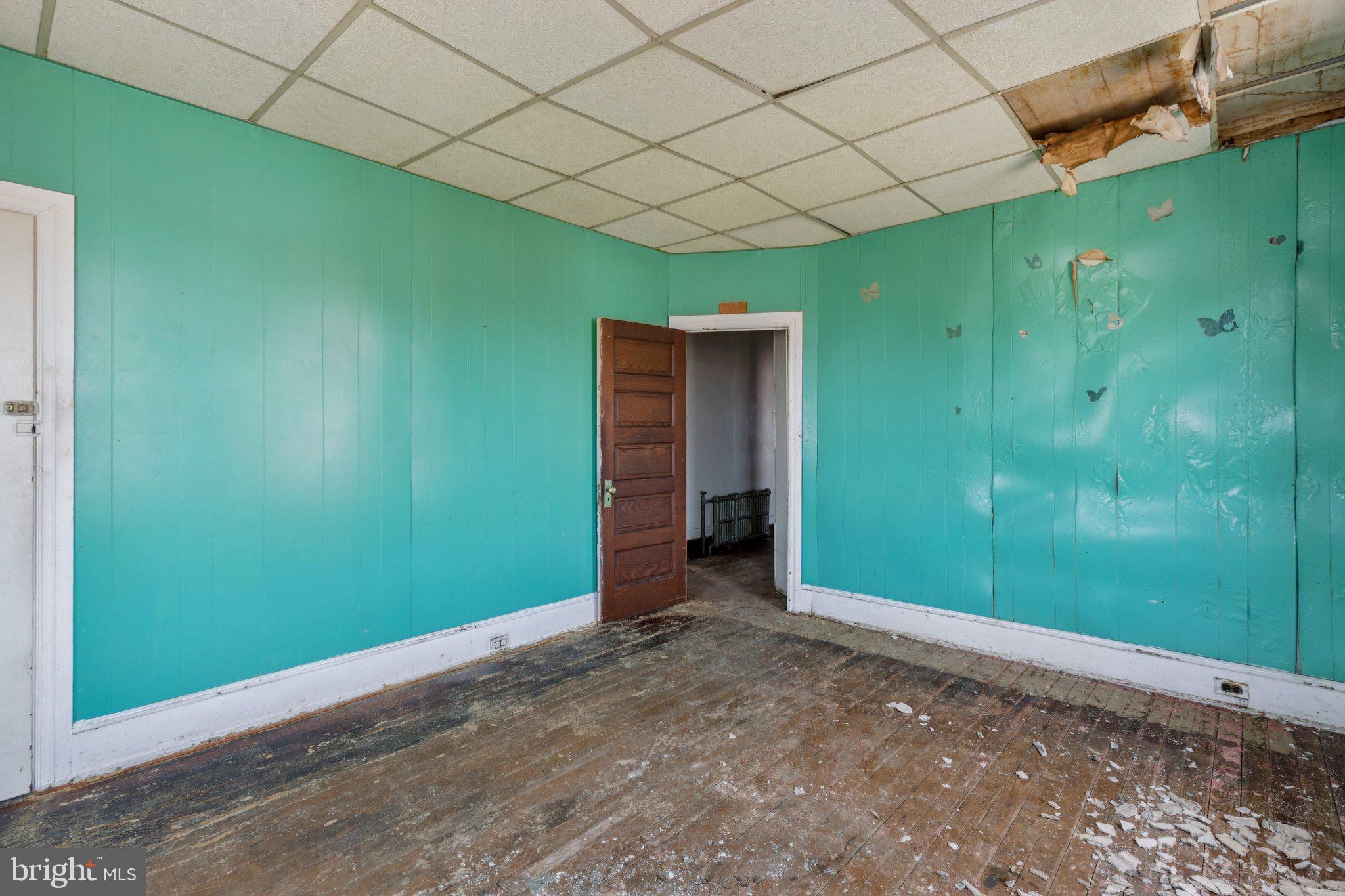 925 Kerlin Street Chester, PA 19013 - Photo 20 of 39