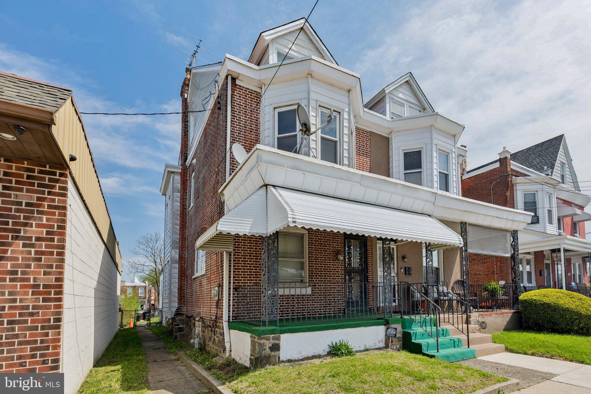 925 Kerlin Street Chester, PA 19013 - Photo 2 of 39